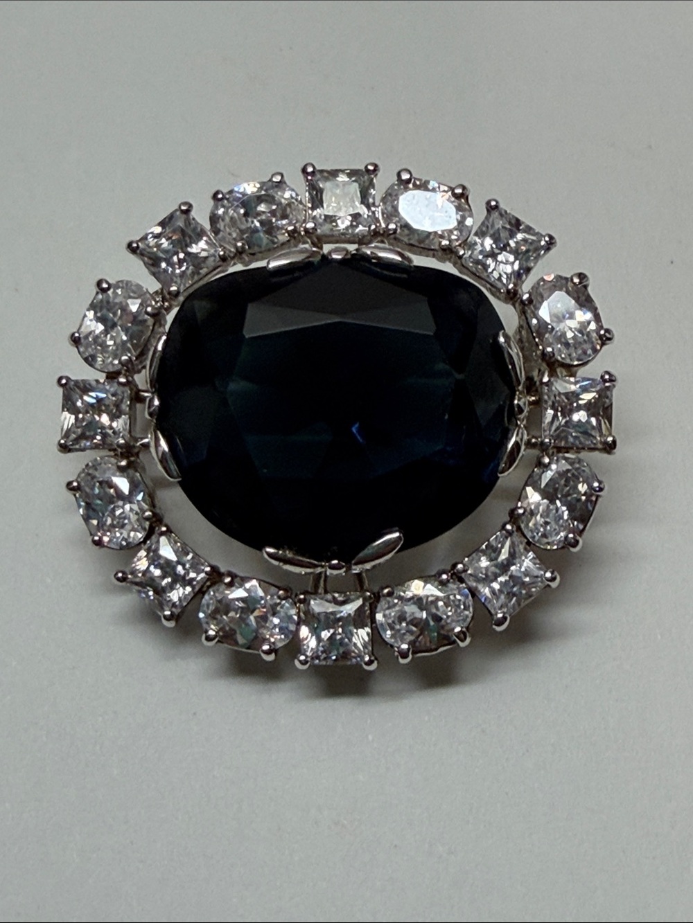 HOPE DIAMOND Replica Brooch Smithsonian Institution